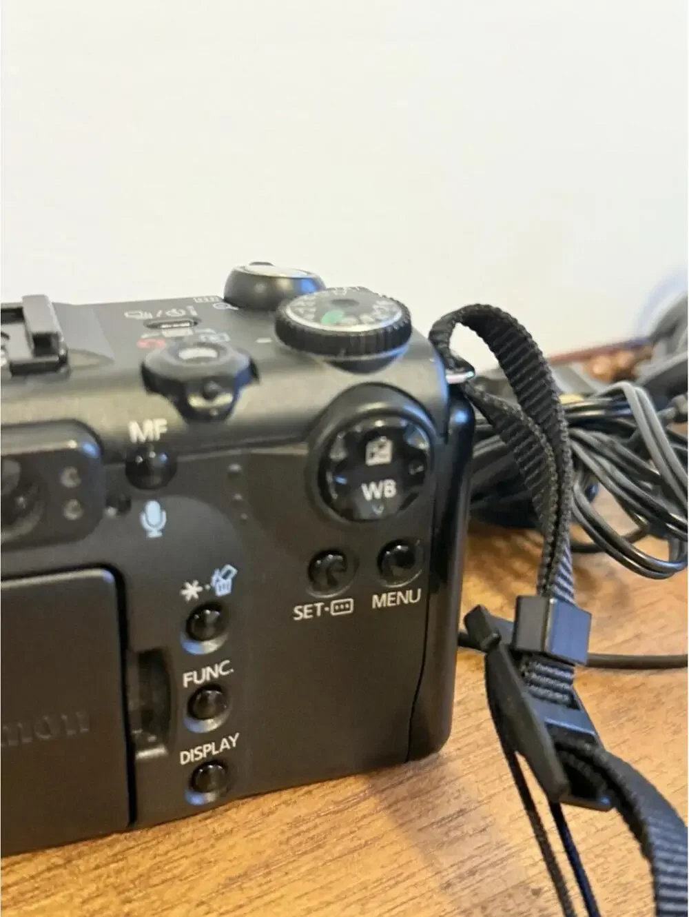 Canon PowerShot G5 5.0MP Digital Camera — Black